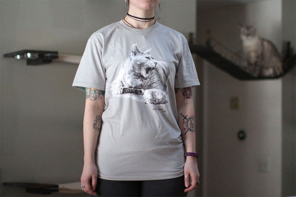 Grey t-shirt with cat drawing